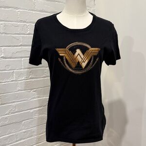 Black and Gold Graphic Wonder Women Tee